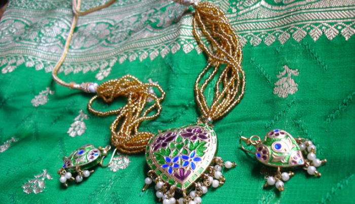 Diwali Family Ritual: New Dresses