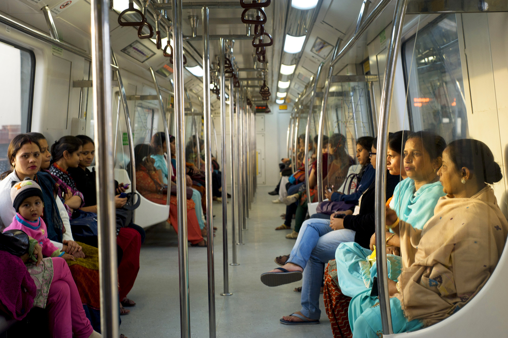 female commuters in delhi