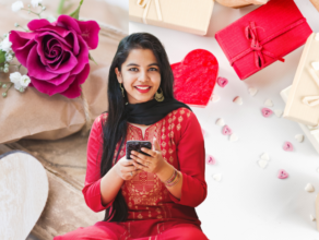 Valentine's Day Gifts For All: From Rs 100 To Rs 10,000!